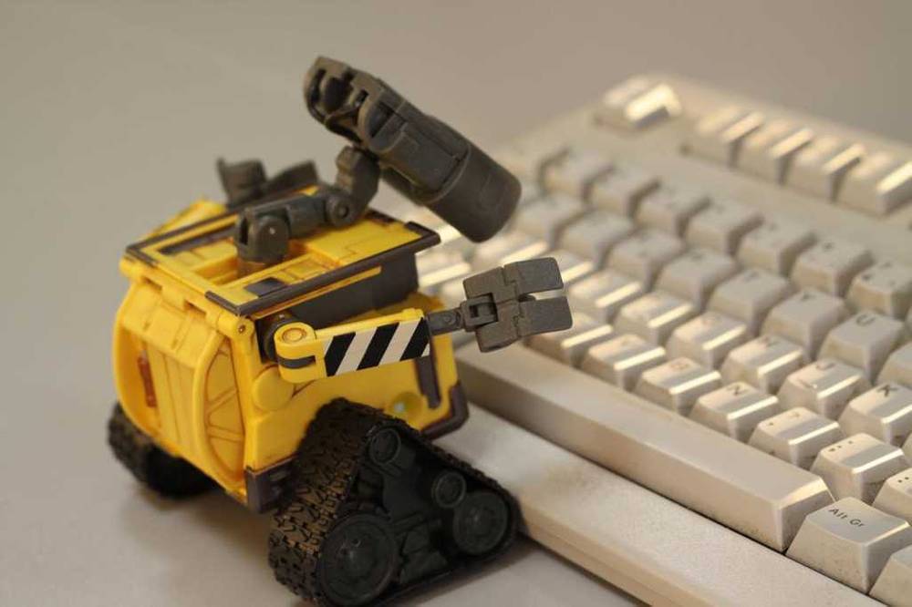 Wall-E Working - Arthur Caranta. Original vía
Flickr